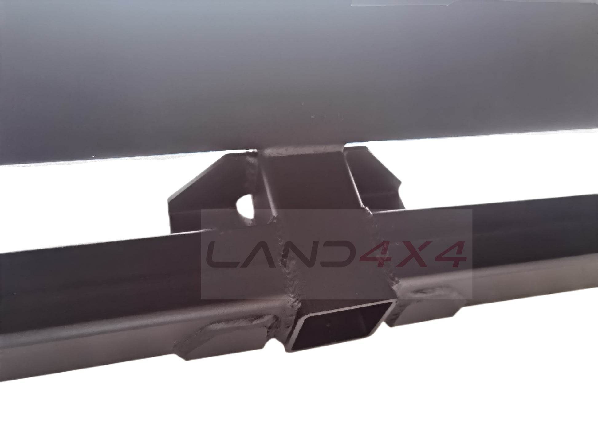 2005-2018 Toyota HiLux tow bar - LAND4X4